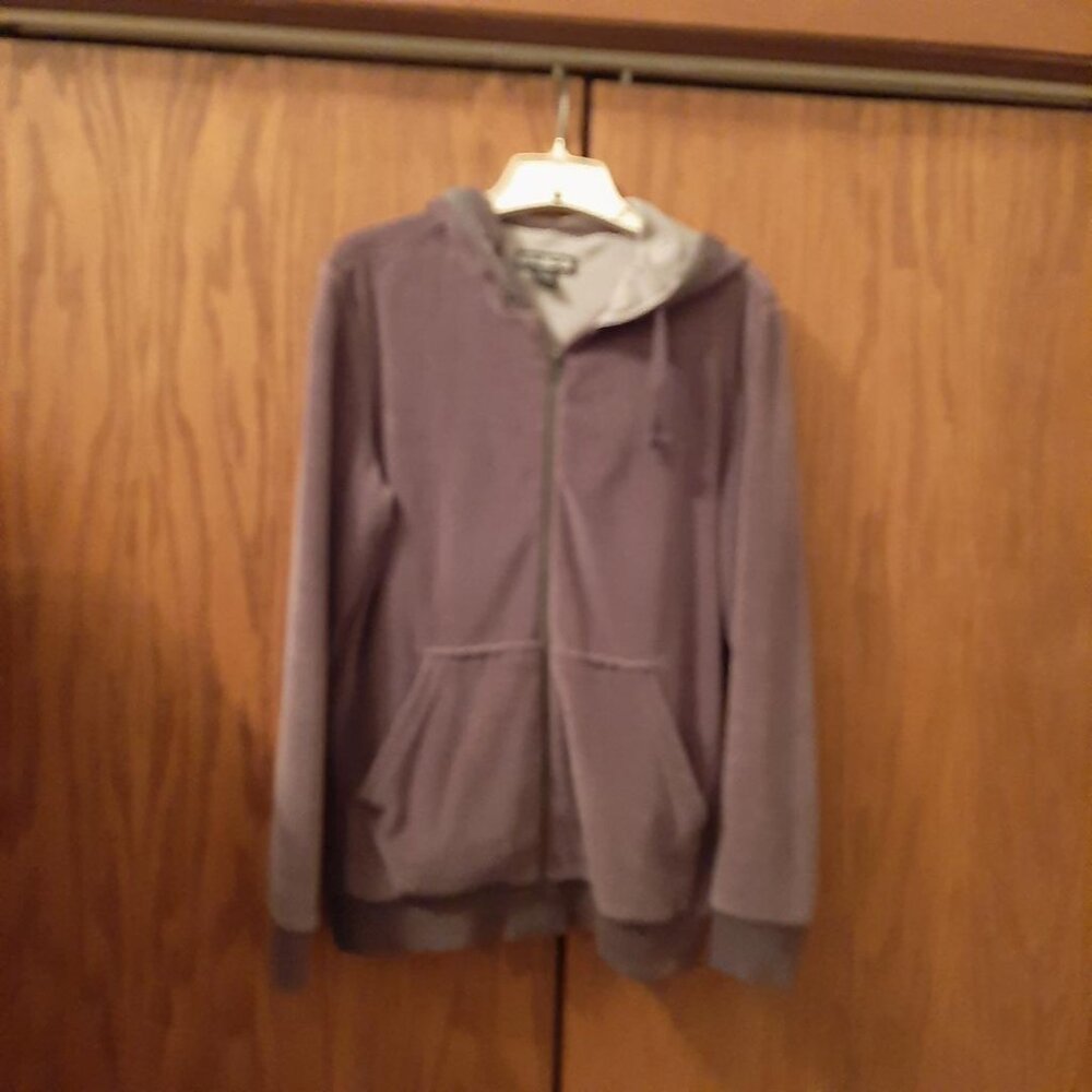 Wellington Sweatshirt Hoodie Gray Size M PreLoved Good Condition